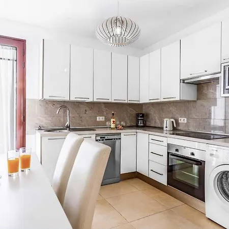 Villa Playa Blanca Sleeps 6 Pool Air Con Wifi Playa Blanca (Lanzarote)
