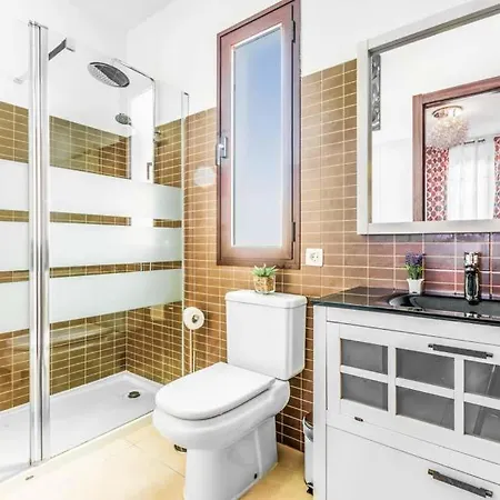 Playa Blanca Sleeps 6 Pool Air Con Wifi Villa *