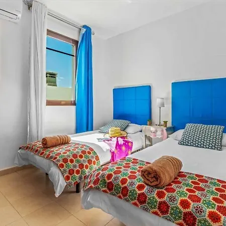 Playa Blanca Sleeps 6 Pool Air Con Wifi Playa Blanca (Lanzarote)